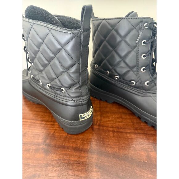 Women's Black Quilted Rubber Winter Boots 9 - Picture 1 of 6